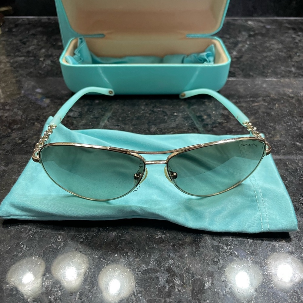 Tiffany & Co Aviator Sunglasses - Case & Box Included